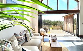 Merlin Farm Cottages Short Walk To Mawgan Porth Beach And Central Location In Cornwall